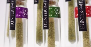 Buy Hunter leaf prerolls